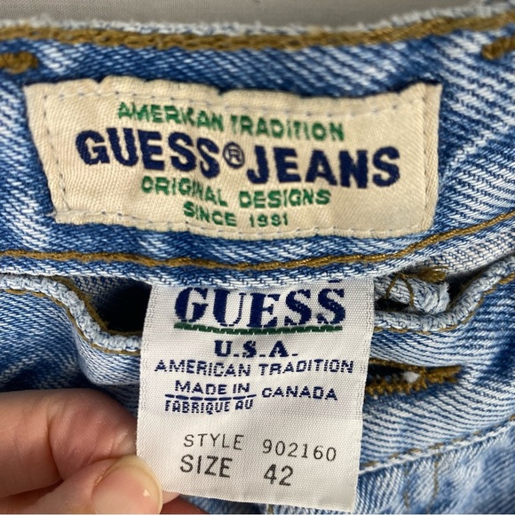 Vintage 90s Classic Guess Jeans size 38 made in Canada - Picture 3 of 10